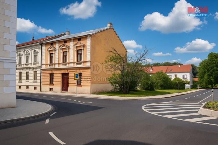 Prodej bytu 3+1, Louny, Poděbradova, 117 m2