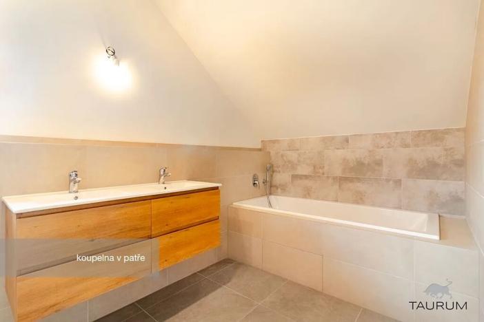 Prodej rodinného domu, Unhošť, Karlovarská, 172 m2