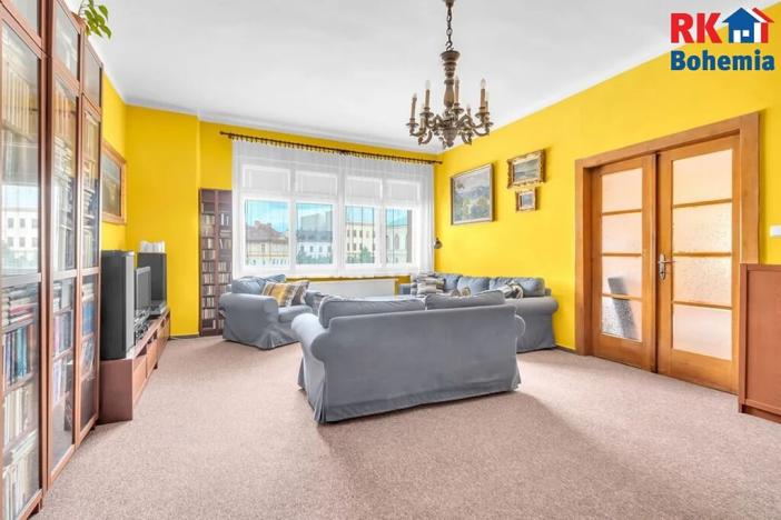 Prodej vícegeneračního domu, Mnichovo Hradiště, Masarykovo náměstí, 500 m2