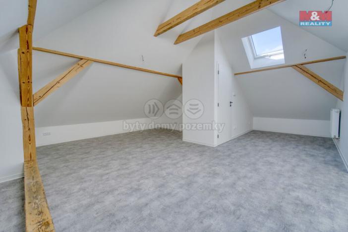 Prodej bytu 3+kk, Plzeň - Doudlevce, Šípková, 88 m2