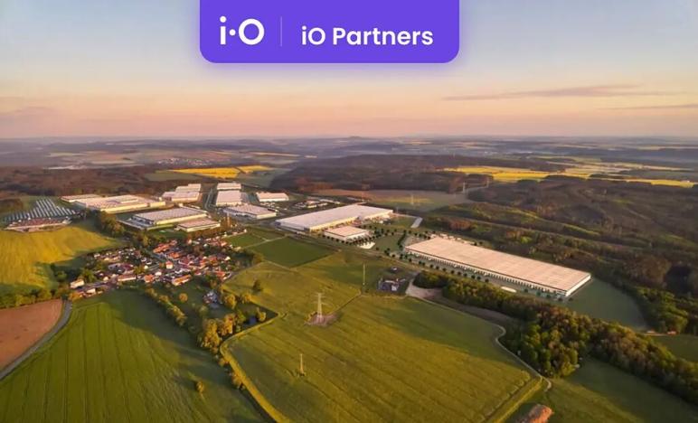 Pronájem skladu, Kostelec, 11700 m2