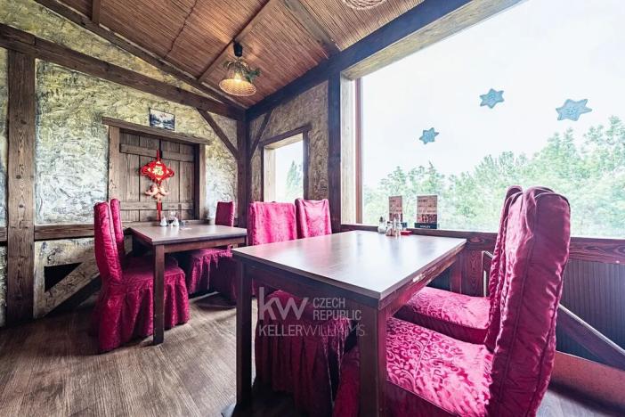 Prodej restaurace, Louny, Mírové náměstí, 108 m2