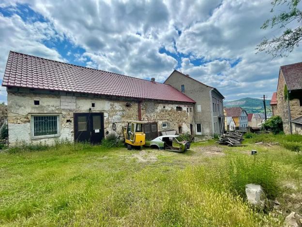 Prodej rodinného domu, Libochovany, 250 m2