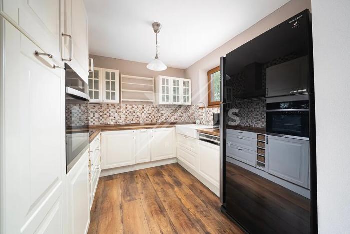 Prodej rodinného domu, Králův Dvůr, Na Vinohradech, 103 m2