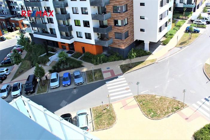 Prodej garážového stání, Praha - Hlubočepy, Vítové, 28 m2