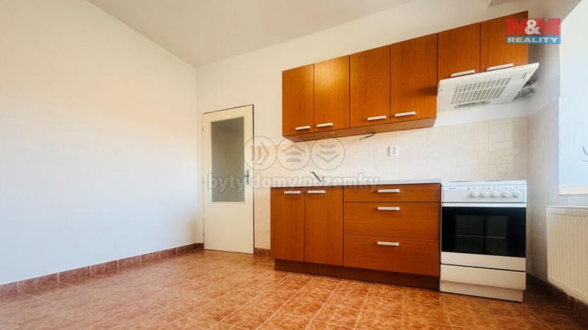 Pronájem bytu 1+1, Rožďalovice - Zámostí, 38 m2