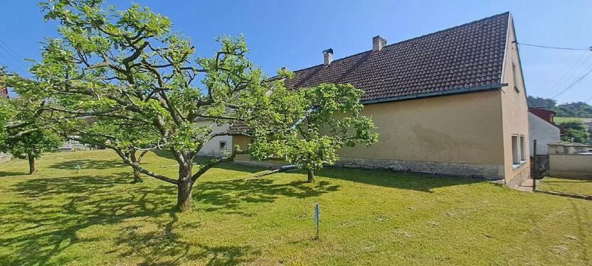 Prodej rodinného domu, Nezamyslice, 300 m2