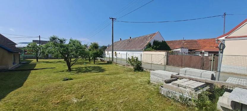 Prodej rodinného domu, Nezamyslice, 300 m2