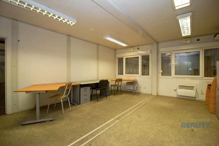 Pronájem skladu, Brandýs nad Labem-Stará Boleslav, 1440 m2