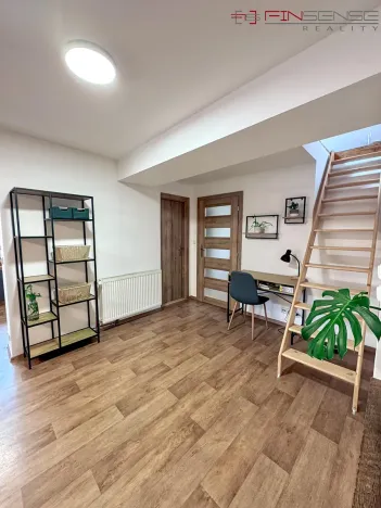 Prodej rodinného domu, Tetín, V Rybářích, 130 m2