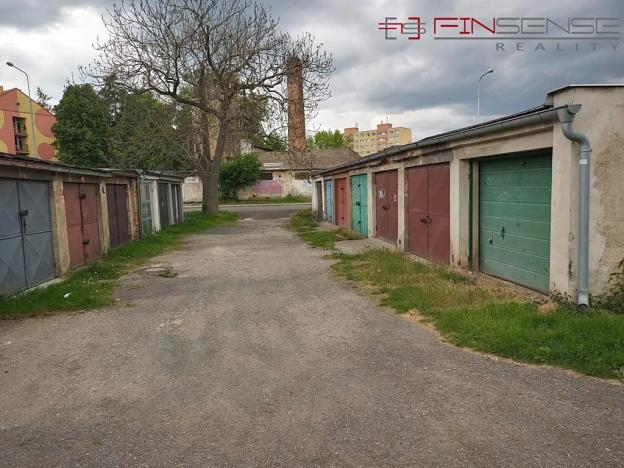 Pronájem garáže, Kladno, 20 m2