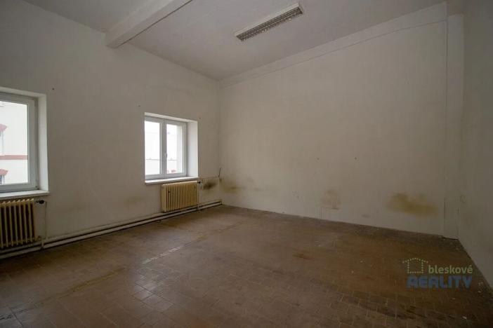 Pronájem výrobních prostor, Brandýs nad Labem-Stará Boleslav, 826 m2