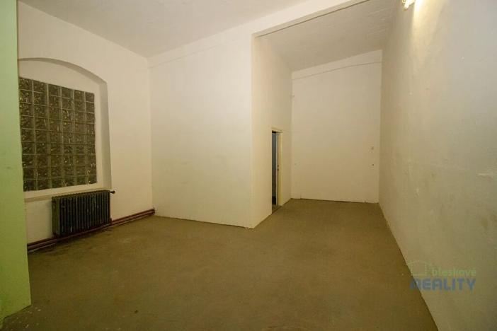 Pronájem skladu, Brandýs nad Labem-Stará Boleslav, 826 m2