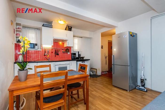 Prodej bytu 2+kk, Praha - Podolí, Doudova, 50 m2