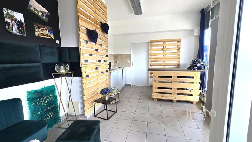 Pronájem kanceláře, Písek, Čechova, 16 m2