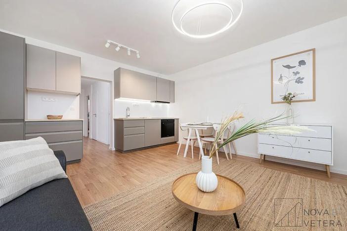 Prodej bytu 4+kk, Praha - Letňany, Fryčovická, 80 m2