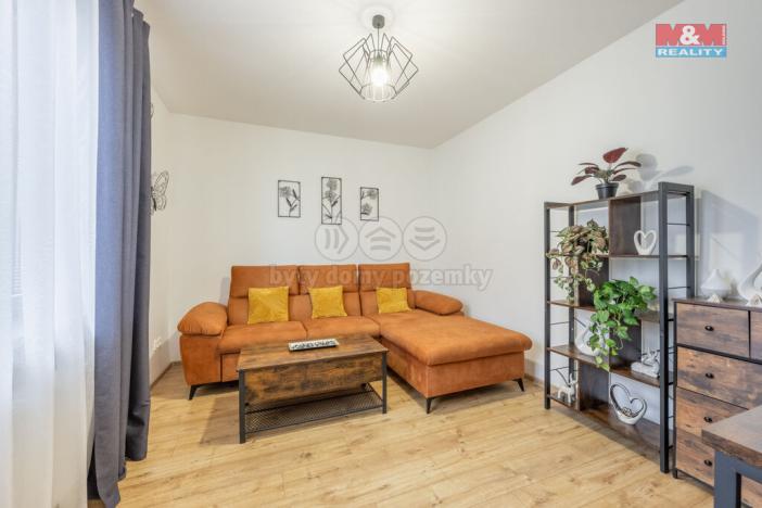 Prodej rodinného domu, Vinařice, IV. ulice, 210 m2