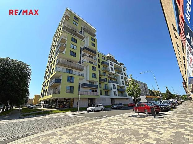 Pronájem bytu 2+kk, Pardubice, Na Spravedlnosti, 57 m2
