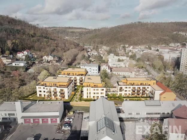 Prodej bytu 2+kk, Praha - Radotín, náměstí Osvoboditelů, 61 m2