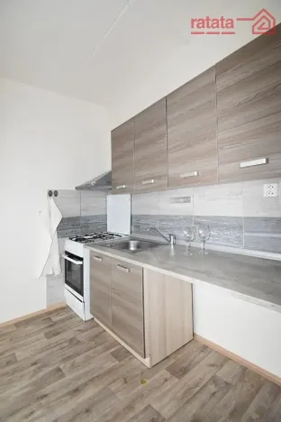 Pronájem bytu 1+1, Jirkov, Červenohrádecká, 35 m2