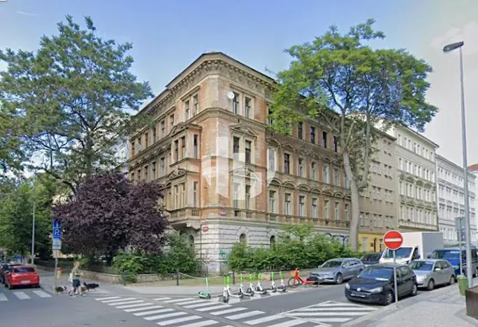 Pronájem kanceláře, Praha - Vinohrady, Londýnská, 230 m2