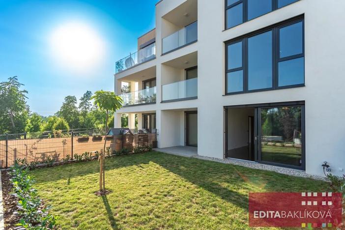 Pronájem bytu 2+kk, Olomouc, Milana Ticháka, 70 m2
