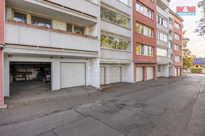 Prodej garážového stání, Praha - Malešice, Heldova, 25 m2