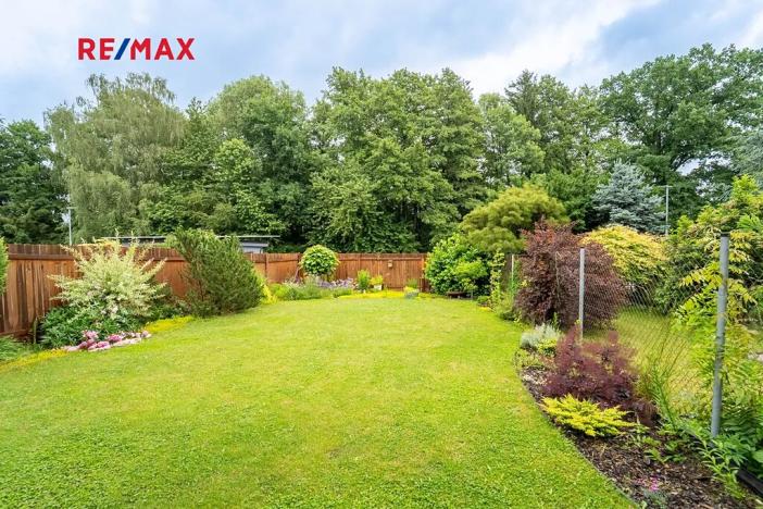 Prodej rodinného domu, Nupaky, K Parku, 156 m2