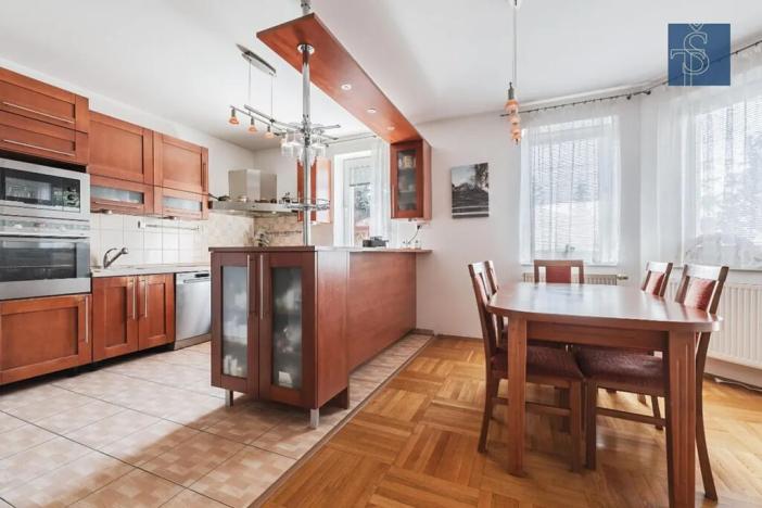 Prodej rodinného domu, Dubí, Dlouhá, 234 m2