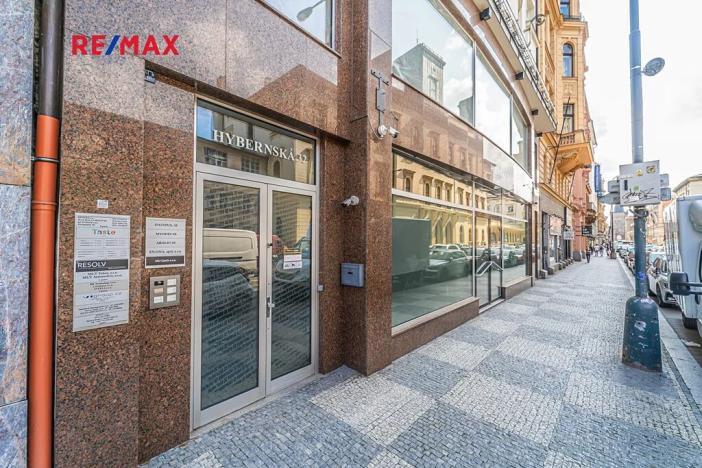 Pronájem obchodního prostoru, Praha - Nové Město, Hybernská, 526 m2