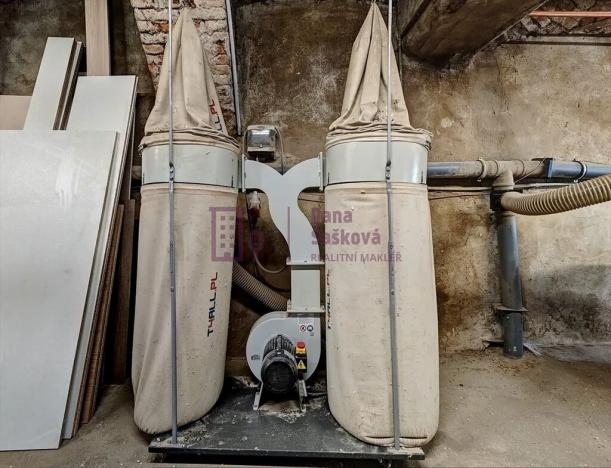 Pronájem výrobních prostor, Jarošov nad Nežárkou, 125 m2