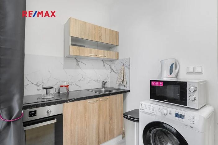 Prodej bytu 1+kk, Praha - Vysočany, Poděbradská, 23 m2