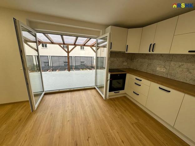 Pronájem bytu 2+kk, Nechanice, Žižkova, 55 m2