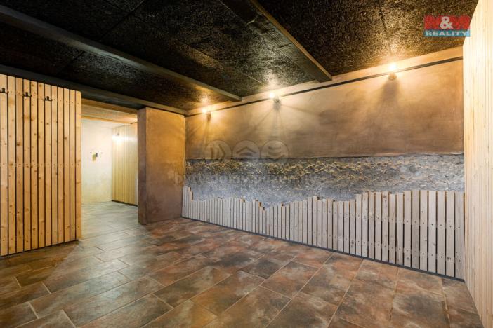 Prodej obchodního prostoru, Ostrava - Hrabová, Jezdiště, 250 m2