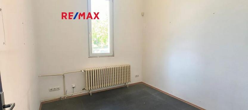Pronájem kanceláře, Praha - Kobylisy, Horňátecká, 10 m2