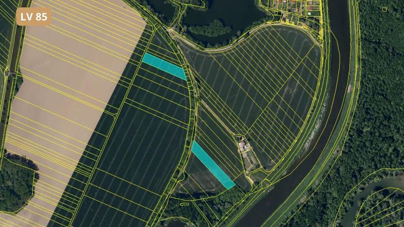 Prodej pole, Huštěnovice, 185395 m2