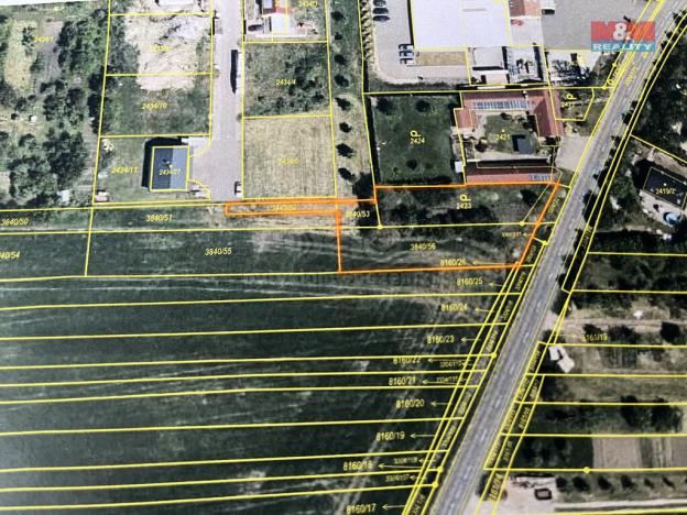 Prodej pozemku pro bydlení, Hluk, 1374 m2