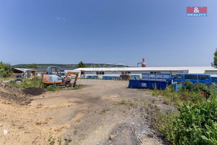 Prodej komerčního pozemku, Kovalovice, 1429 m2