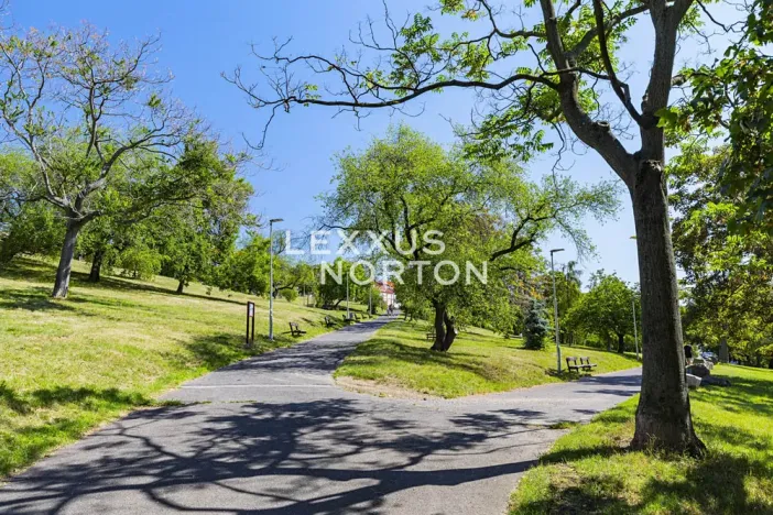 Prodej bytu 3+kk, Praha - Libeň, Zenklova, 84 m2