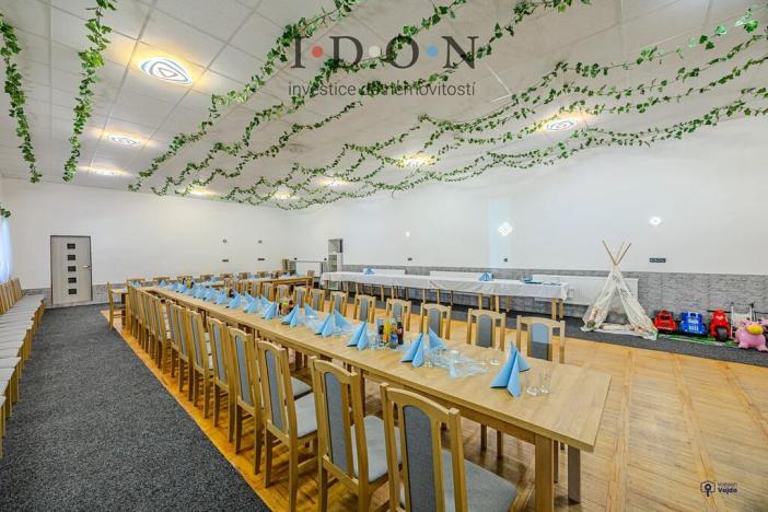 Prodej restaurace, Kozlovice, 500 m2