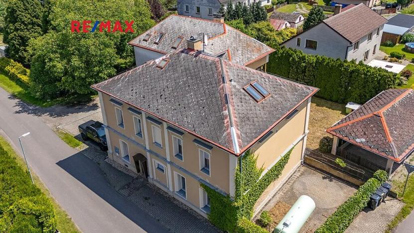 Prodej vícegeneračního domu, Doksy, 611 m2