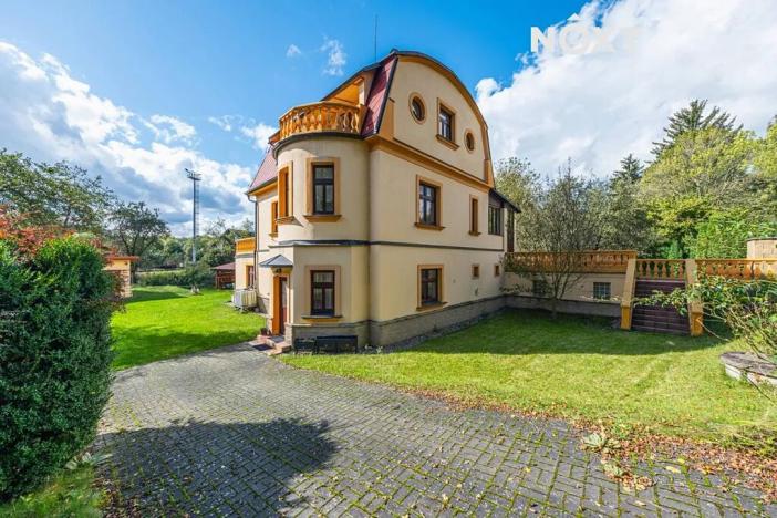 Prodej vícegeneračního domu, Kácov, 320 m2