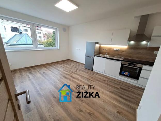 Pronájem bytu 2+kk, Brno, Burianovo náměstí, 41 m2