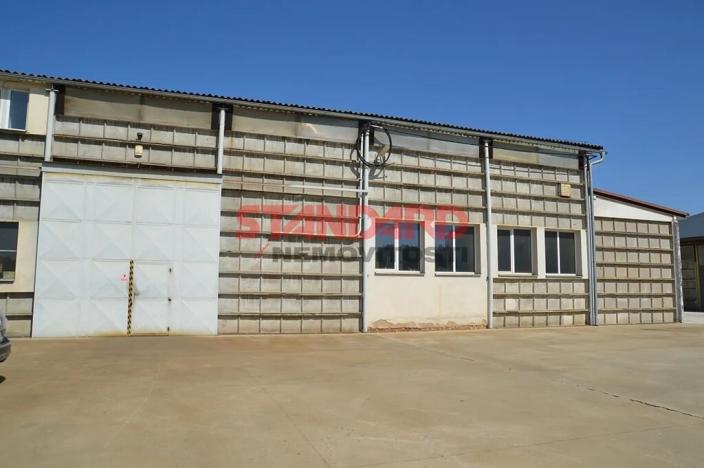 Pronájem výrobních prostor, Neurazy, 273 m2