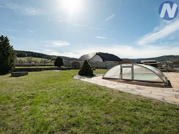 Prodej rodinného domu, Záblatí, 304 m2