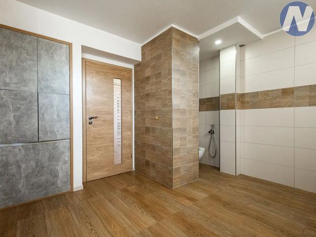 Prodej rodinného domu, Záblatí, 304 m2