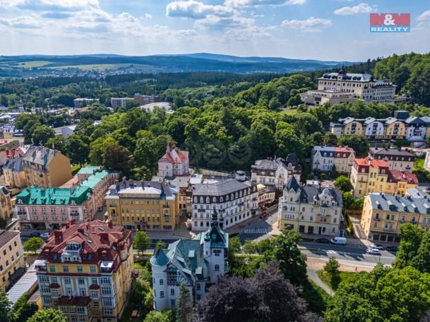 Pronájem obchodního prostoru, Mariánské Lázně, Hlavní třída, 76 m2