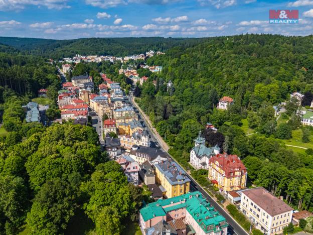 Pronájem obchodního prostoru, Mariánské Lázně, Hlavní třída, 76 m2