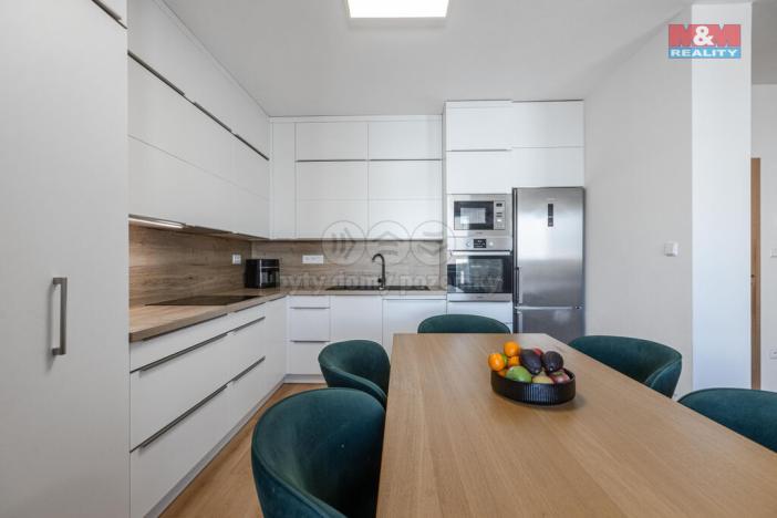 Prodej bytu 3+1, Klatovy - Klatovy IV, K Čínovu, 100 m2