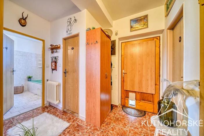 Prodej rodinného domu, Červené Janovice, 144 m2